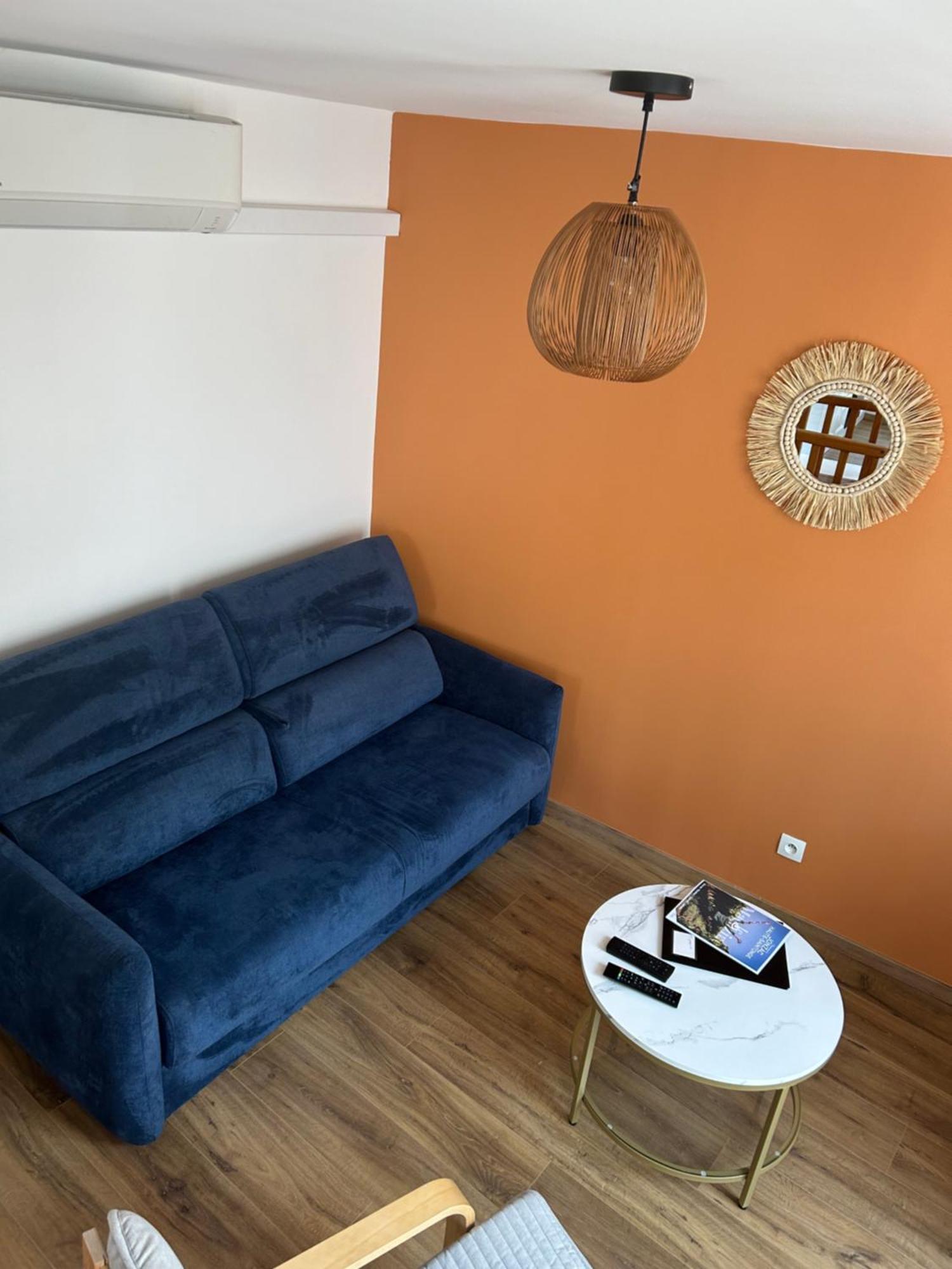 Superbe Duplex Coeur De Ville 3 Etoiles Jonzac Exterior foto